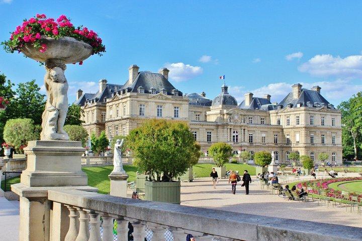 Explore Saint-Germain le Quartier Latin et les Îles de Paris