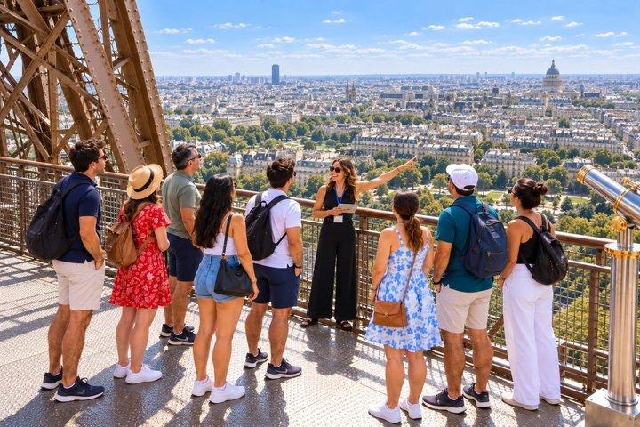 Visite guidée de la Tour Eiffel avec accès au sommet inclus
