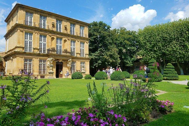 Visite guidée privée Aix-en-Provence | Fontaines et Jardins