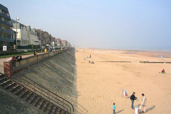 Visite privée en van de Cabourg Trouville Deauville au départ de Paris