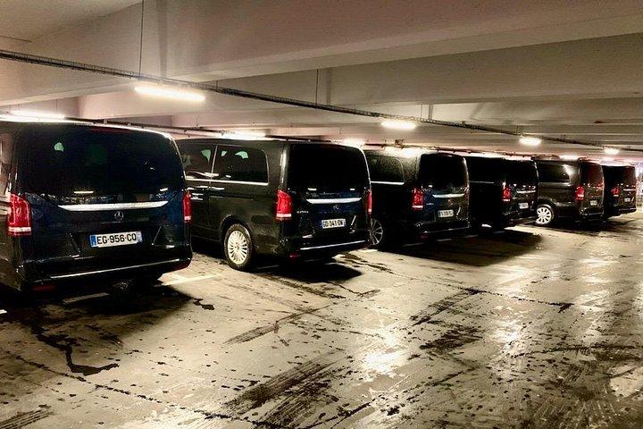 Transfert privé Paris vers CDG avec chauffeur professionnel