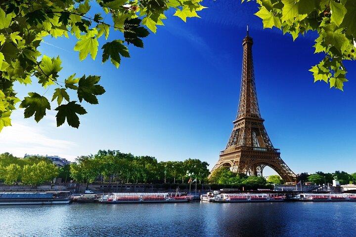 Visite privée : Tour Eiffel Summit Billets préréservés en ascenseur