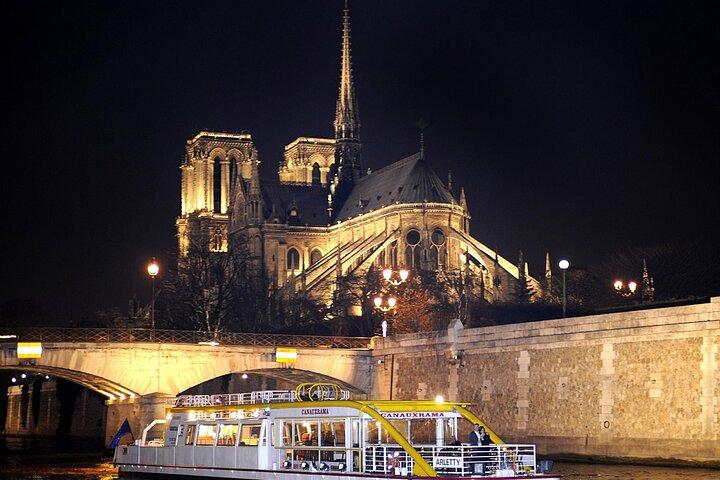Visite nocturne de Paris et croisière sur la Seine (en option)