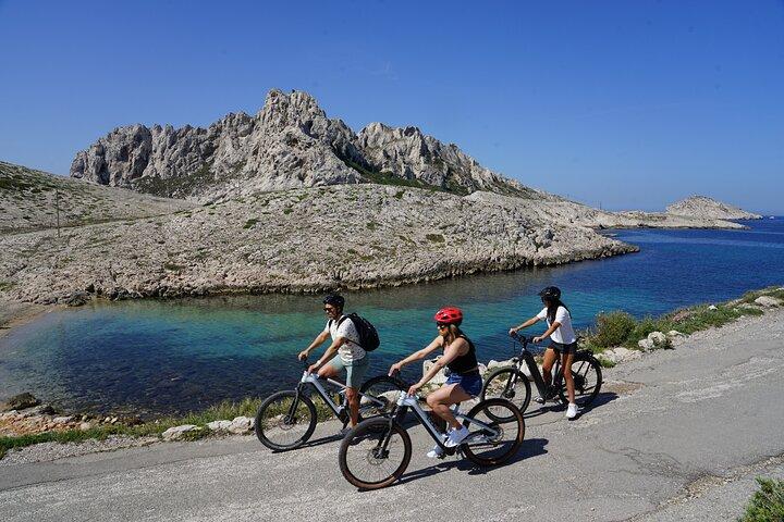 Excursion sur le bord de mer de Marseille : parc national des calanques en vélo tout-terrain électrique