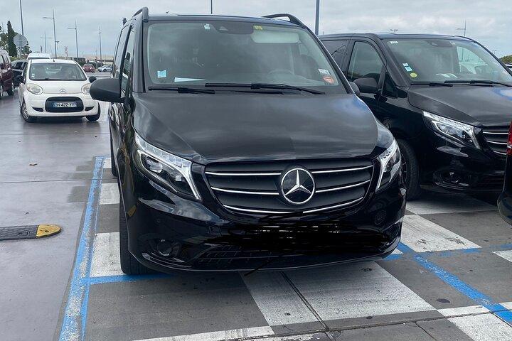 Prise en charge de l'aéroport de Marseille à l'hôtel ou en attente toute la journée