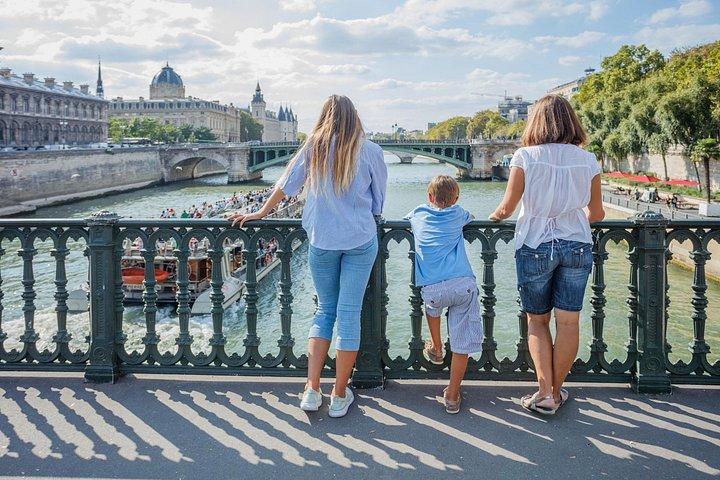Visite privée du Marais adaptée aux enfants à Paris, y compris le quartier juif