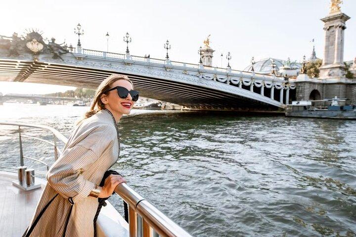 Visite de Paris en petit groupe avec croisière touristique sur la Seine