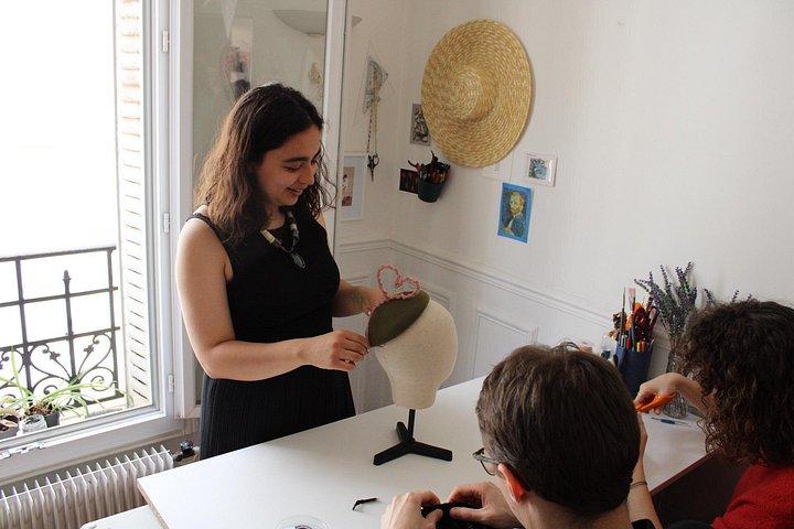 Fabriquer un béret personnalisé à Paris