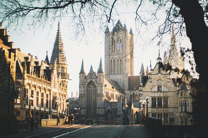 Excursion privée d'une journée à Bruges et Gand au départ de Paris
