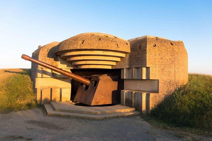 Excursion privée d'une journée aux plages du Débarquement et au cimetière américain à Paris