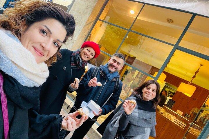 Bordeaux Food & History Tour : Pâtisseries, Vins & Fromages