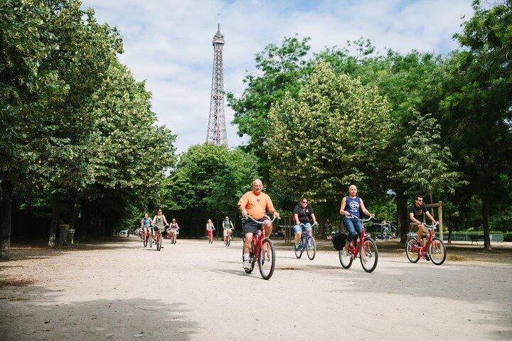Paris Combo: Visite à vélo et expérience de croisière sur Seine