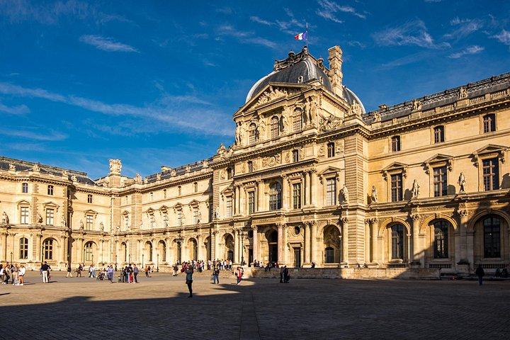 Les Secrets des Façades du Louvre
