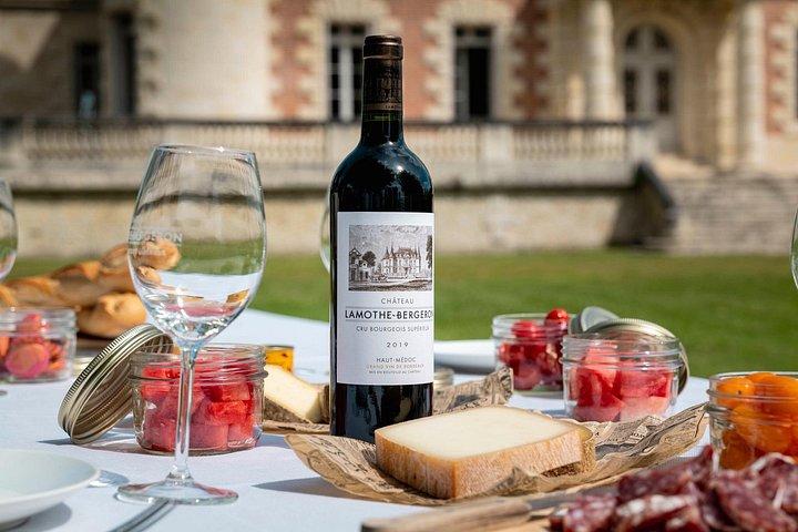Visite guidée privée d'une journée de la Route des vins du Médoc avec pique-nique de luxe