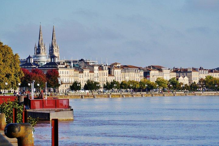 Excursion d'une journée à Bordeaux en petit groupe au départ de Biarritz