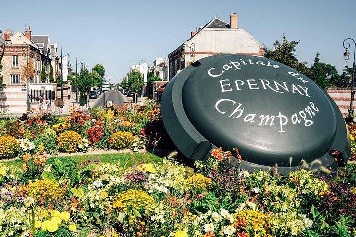 Visite privée du vin et du champagne au départ de Paris