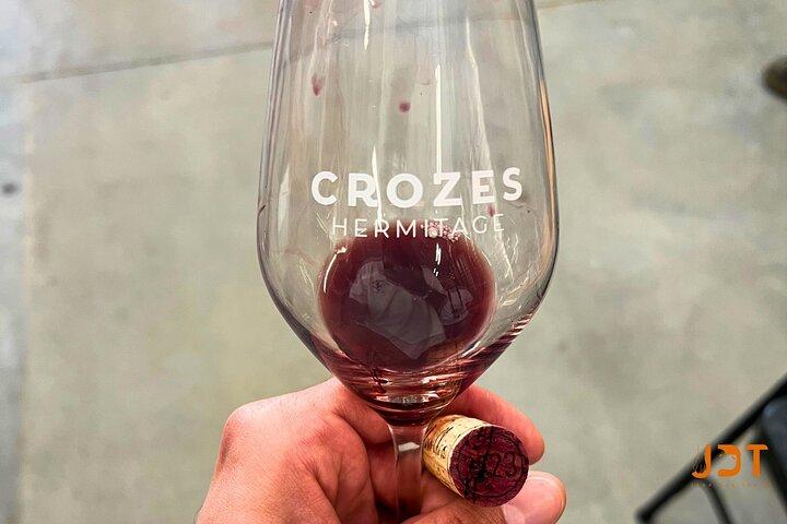 Excursion à vélo à Paris avec dégustation de vin dans une cave cachée