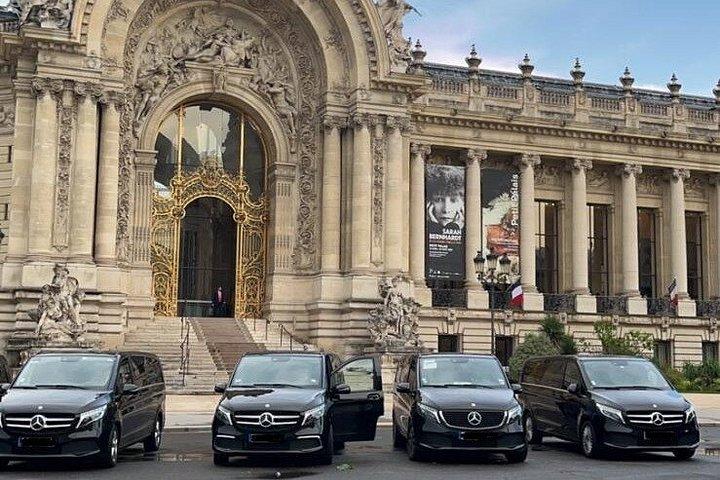 Transfert Aéroport Privé Paris CDG, Orly et Gares