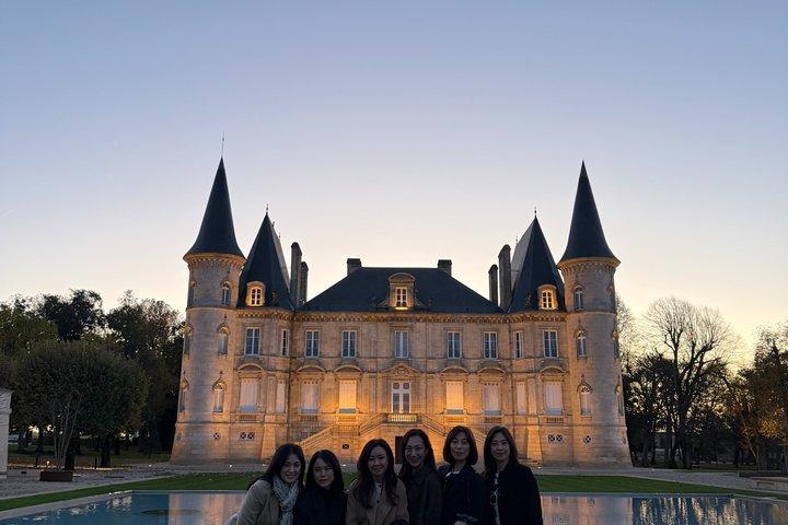 Tour Privé et visites sur la Route des Châteaux du Médoc (Minivan Luxe)