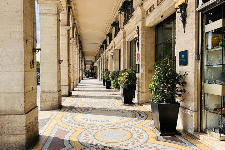 Visite privée à pied chic de Paris avec Guide local