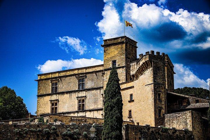 Visite privée des villages cachés du Luberon Lauris, Cucuron, Lourmarin