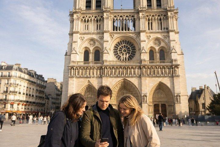 Paris : Tour de piste autonome dans le quartier de Notre-Dame